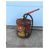 vintage Farmers Union Co-Op 5-gallon oil can, likely from the 1950s