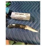 5 Frost knives in original boxes