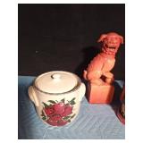 2 cookie jars, statue and Windsor mug