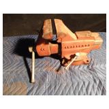 Large Craftsman vise