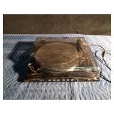 Record player with charge pod - plays 45d and 33s