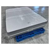 Beautyrest Recharge World Class 11" Plush Queen Mattress