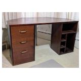 Corner Shaped Writing Desk