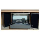 RCA Turntable and Speakers