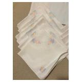 Vintage Tablecloth and Napkins by Darling