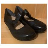Black Gummibear Size 39 Shoes by Ziera