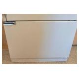 Kitchenaide Model KBRS22K Refrigerator