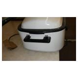 Rival 18 Qt. Roaster Oven.