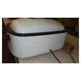 Rival 18 Qt. Roaster Oven.
