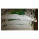 Lawn Food 20-4-8 (3).