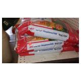 Ace Weed and Feed 16 lb. Bags (3).