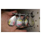 Wire/rope Clamps, Small Pulleys (4), Open end Links.