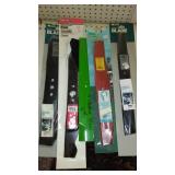 Assorted Lawnmower replacement Blades. (5) 19 -21 in.