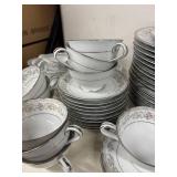 Noritake China Edgewood 5807 Dinnerware Set - 100+ Pieces
