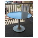 White Round Tulip Pedestal Table Modern Design