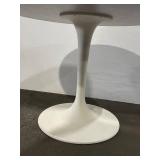 Round Tulip Style Dining Table - White