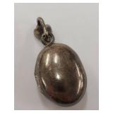 LIND Sterling Silver Filigree Locket Pendant with Garnet