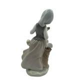 Vintage Llardo #4915 Girl with Doves Designed by Salvador Debon - 9" Tall