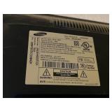 Samsung 32-inch TV with Wall Mount in Working Condition - No Remote