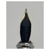 S.T. Dupont Perspective 2000 Limited Edition (1156/2000) 18K Gold Medium Nib Fountain Pen