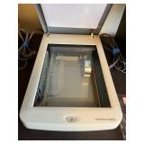 Epson Perfection 1640SU Scanner in Working Condition