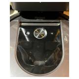 iRobot ROOMBA w/ Dock and Accessories in Working Condition