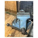 Vintage #1750 5-inch, Swivel Base, Bullet Vise (Wilton?)