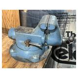Vintage #1750 5-inch, Swivel Base, Bullet Vise (Wilton?)