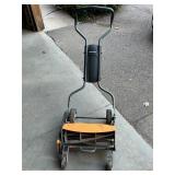 FISKARS Push Reel Lawn Mower, 18" Cut Width ($279+ Retail)