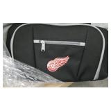 30 inch wheeled luggage bag - NEW