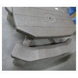 Kids plastic picnic table in good condition