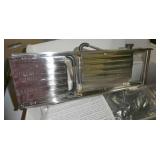 Jaccard Mandolin with 4 different cutting blades