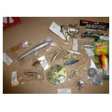 Lot of fishing lures and spinning reel (missing handle)