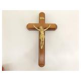 Lot of Catholic/Christian Rosaries, Memorial Crosses, etc.