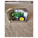 John Deere 1957 Model 720