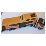 1980 Ertl Total Rodeo Semi & Horse Trailer