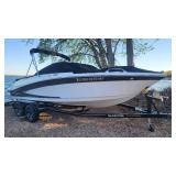 2023 Glastron GX 215