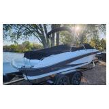 2023 Glastron GX 215