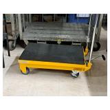 Central Hydraulics 500-lbs Hydraulic Lift Table