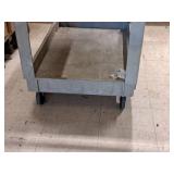 Rubbermaid® 400-lbs Service Cart 2-shelf 4520