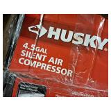 Husky® 4.5-Gallon Silent Air Compressor (New !)