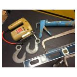 Level - Saws - Hammers - Tools