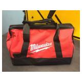 Brand New Milwaukee M12 Cordless Compact Inflator & Flood Light Set