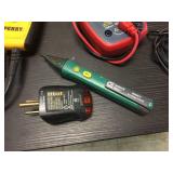 Group Electronic Testing Type Tools - GB - Sperry - AstroAI - CE