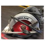 2 Circular Saws - Sander - Polisher - Oscillating Tool - All Working