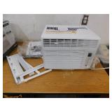 GE 6,000 BTU 115-Volt Window Air Conditioner for 250 sq. ft. Rooms in White with Remote
