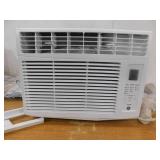 GE 6,000 BTU 115-Volt Window Air Conditioner for 250 sq. ft. Rooms in White with Remote