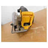 DEWALT 20V MAX Cordless 6.5 in. Sidewinder Style Circular Saw (Tool Only)