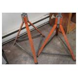 Metal Tripods with T-Bars