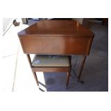 Singer Sewing Machine Table with Seat